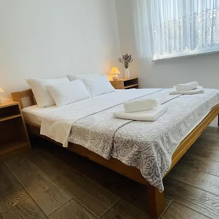 Mare Domus Apartamento