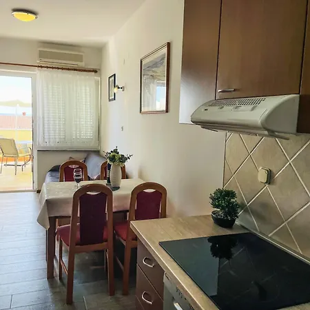 Mare Domus Apartamento *